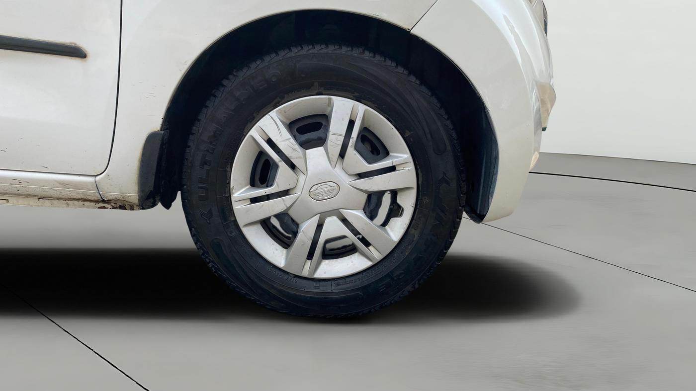 2019 Datsun Redi Go S, Petrol, Manual, 46,880 km, Right Front Wheel