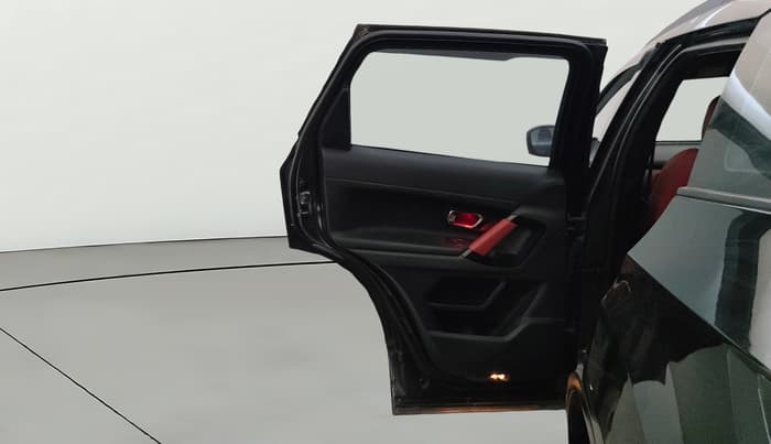 2023 Tata Safari XZ PLUS 2.0L RED DARK EDITION 7 STR MT, Diesel, Manual, 38,406 km, LHS Rear Door