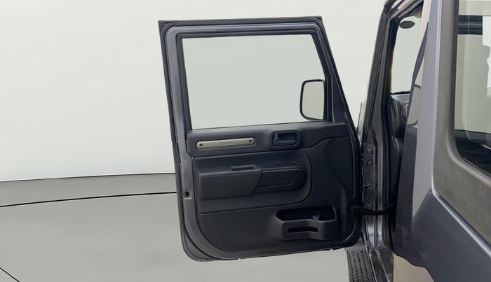 2021 Mahindra Thar LX HT PETROL 4WD MT, Petrol, Manual, 40,167 km, LHS Front Door