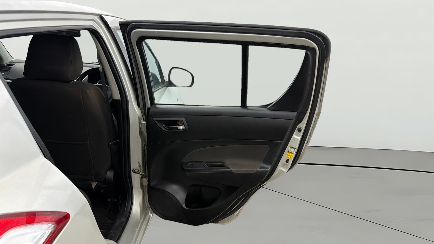 2015 Maruti Swift ZXI, Petrol, Manual, 67,814 km, RHS Rear Door