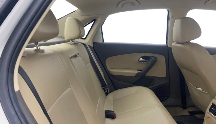 2019 Volkswagen Vento HIGHLINE 1.5 AT, Diesel, Automatic, 45,193 km, Right Side Rear Door Cabin