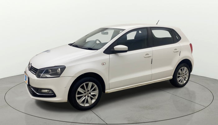 2017 Volkswagen Polo HIGHLINE1.2L, Petrol, Manual, 66,810 km, Left Front Diagonal