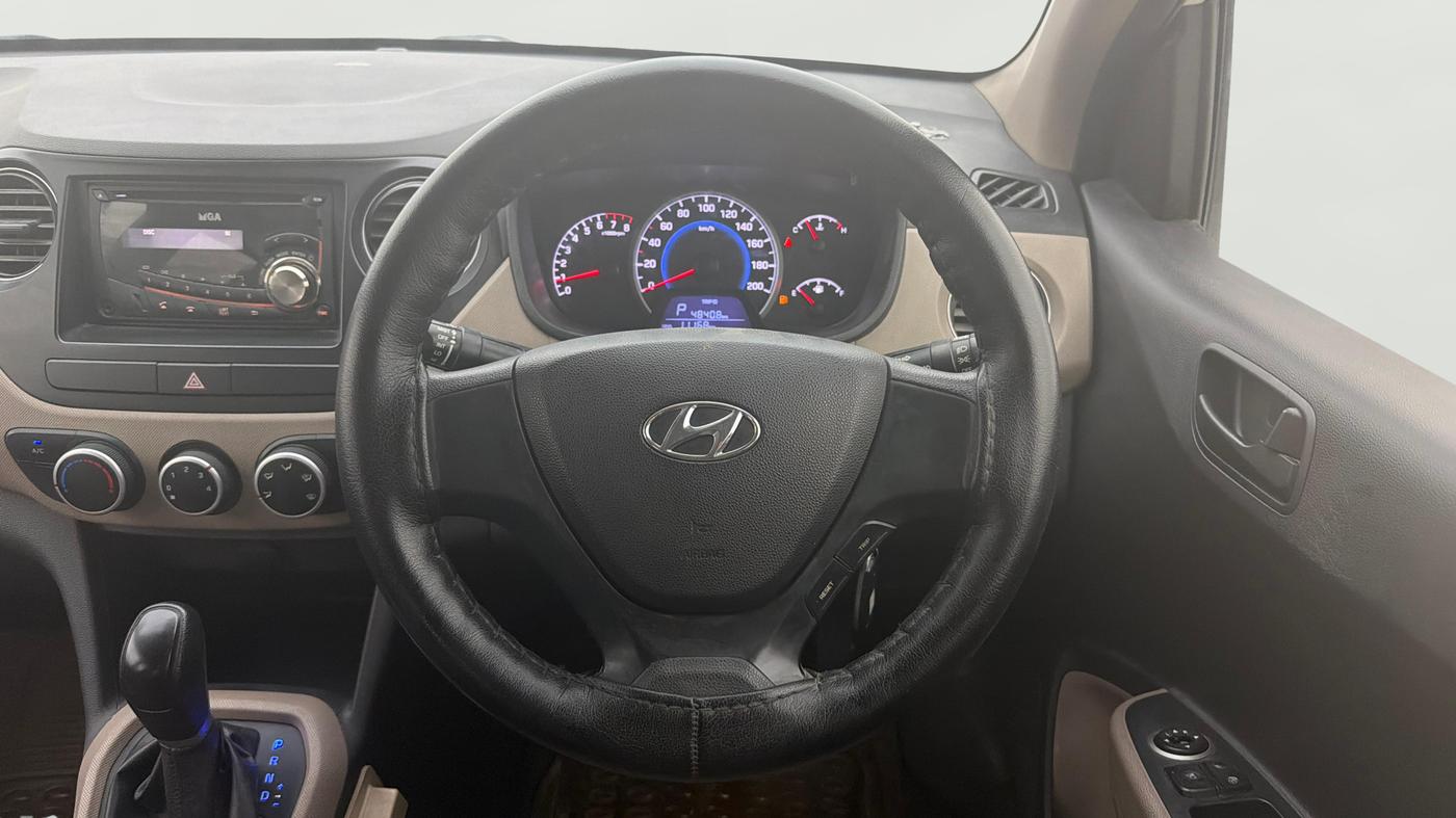 2017 Hyundai Grand i10 MAGNA AT 1.2 KAPPA VTVT, Petrol, Automatic, 11,163 km, Steering Wheel Close Up