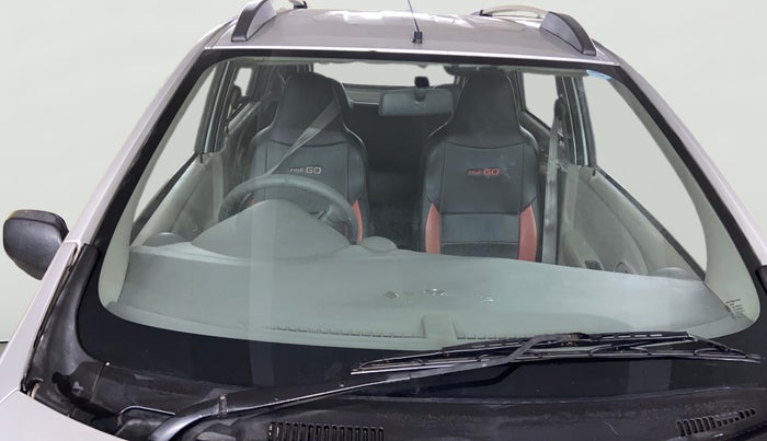 2016 Datsun Redi Go T (O), Petrol, Manual, 79,431 km, Front Windshield