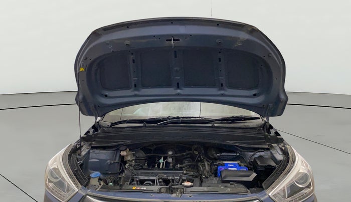 2016 Hyundai Creta SX PLUS 1.6 PETROL, Petrol, Manual, 30,512 km, Open Bonet