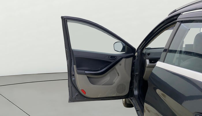 2018 Tata NEXON XT DIESEL, Diesel, Manual, 82,828 km, LHS Front Door