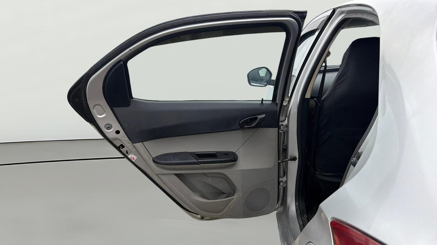 2018 Tata Tiago XT PETROL, Petrol, Manual, 84,108 km, LHS Rear Door
