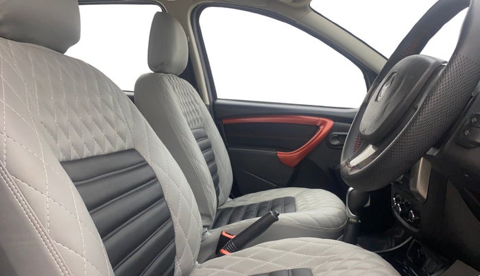 2017 Renault Duster RXS CVT, Petrol, Automatic, 63,084 km, Right Side Front Door Cabin