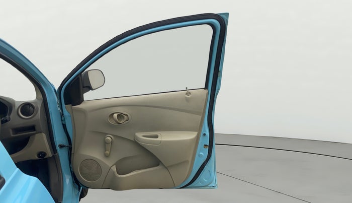 2015 Datsun Go A, Petrol, Manual, 88,911 km, RHS Front Door