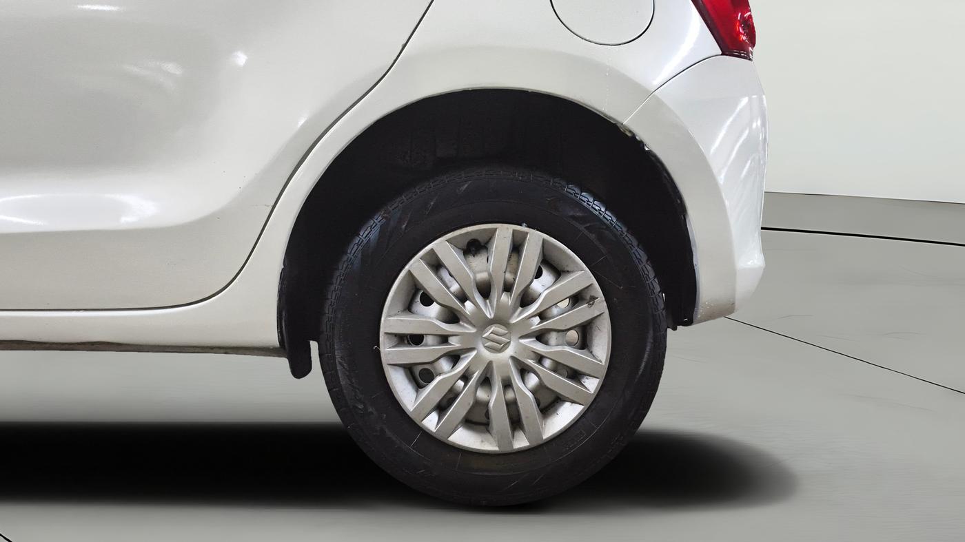 2023 Maruti Swift LXI, Petrol, Manual, 42,803 km, Left Rear Wheel