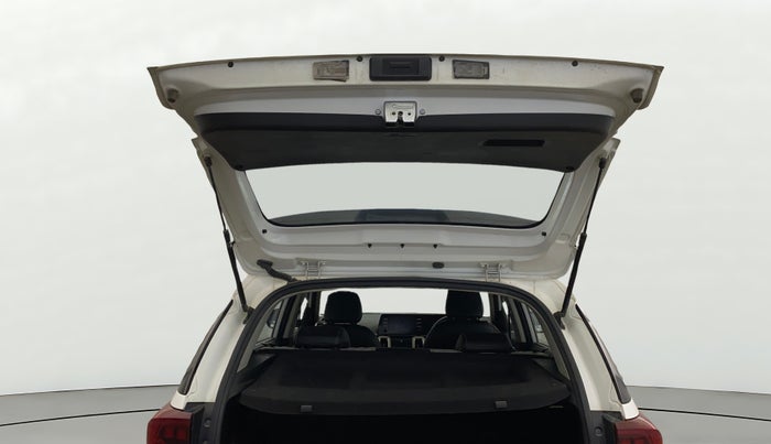 2023 KIA SONET HTX 1.5 AT, Diesel, Automatic, 51,848 km, Boot Door Open