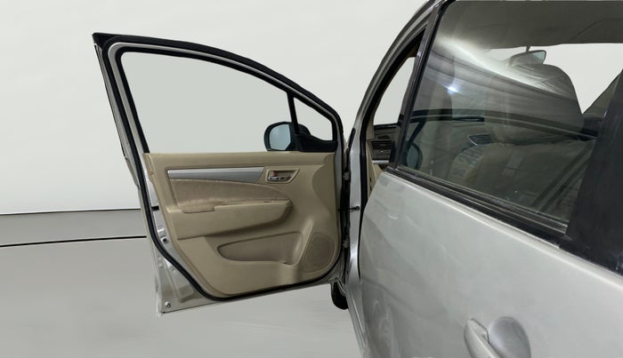 2015 Maruti Ertiga VXI, Petrol, Manual, 54,576 km, LHS Front Door