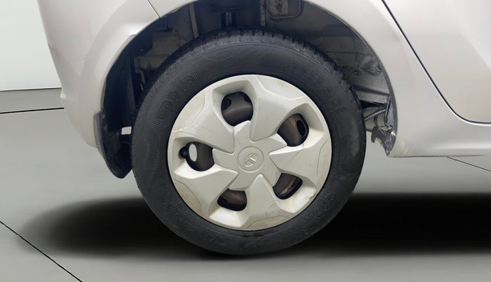 2018 Tata Tiago XT PETROL, Petrol, Manual, 1,28,118 km, Right Rear Wheel