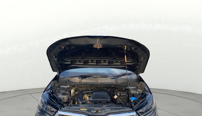 2021 Skoda KUSHAQ STYLE 1.0L TSI MT, Petrol, Manual, 1,20,694 km, Open Bonet