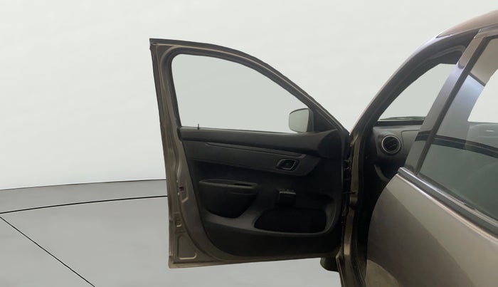 2018 Renault Kwid RXL, Petrol, Manual, 62,441 km, LHS Front Door