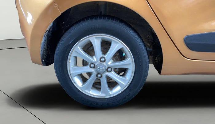 2015 Hyundai Grand i10 ASTA 1.2 KAPPA VTVT, Petrol, Manual, 60,204 km, Right Rear Wheel