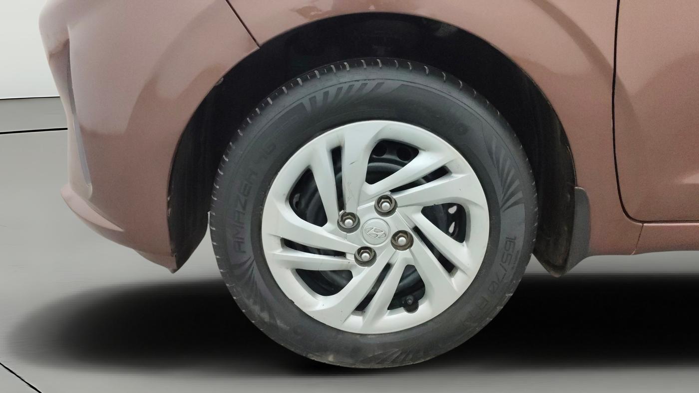 2022 Hyundai AURA S 1.2 CNG, CNG, Manual, 27,951 km, Left Front Wheel