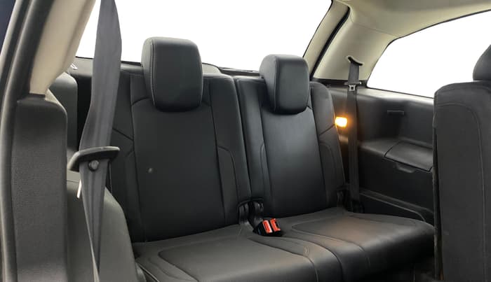 2018 Tata Hexa XTA 4X2 7 STR, Diesel, Automatic, 83,354 km, Third Seat Row ( optional )