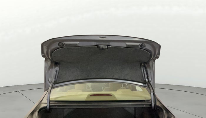 2018 Honda City 1.5L I-VTEC V MT, Petrol, Manual, 25,484 km, Boot Door Open