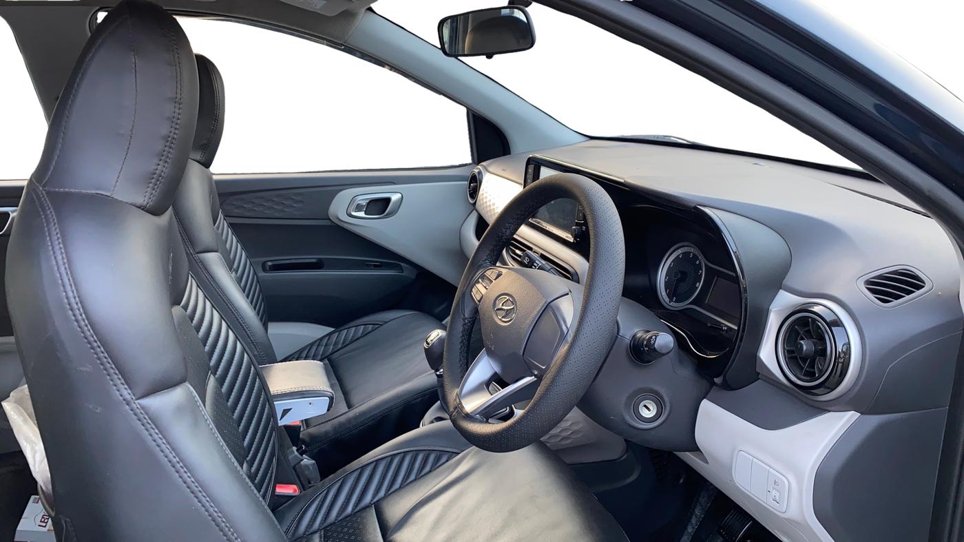 2022 Hyundai GRAND I10 NIOS SPORTZ 1.2 KAPPA VTVT, Petrol, Manual, 25,069 km, Right Side Front Door Cabin