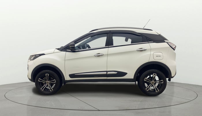 2023 Tata NEXON XM DIESEL, Diesel, Manual, 26,555 km, Left Side