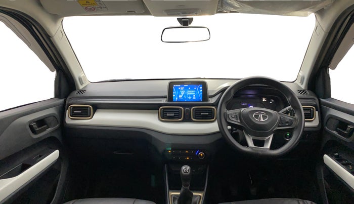 2023 Tata PUNCH ACCOMPLISHED MT, Petrol, Manual, 29,374 km, Dashboard