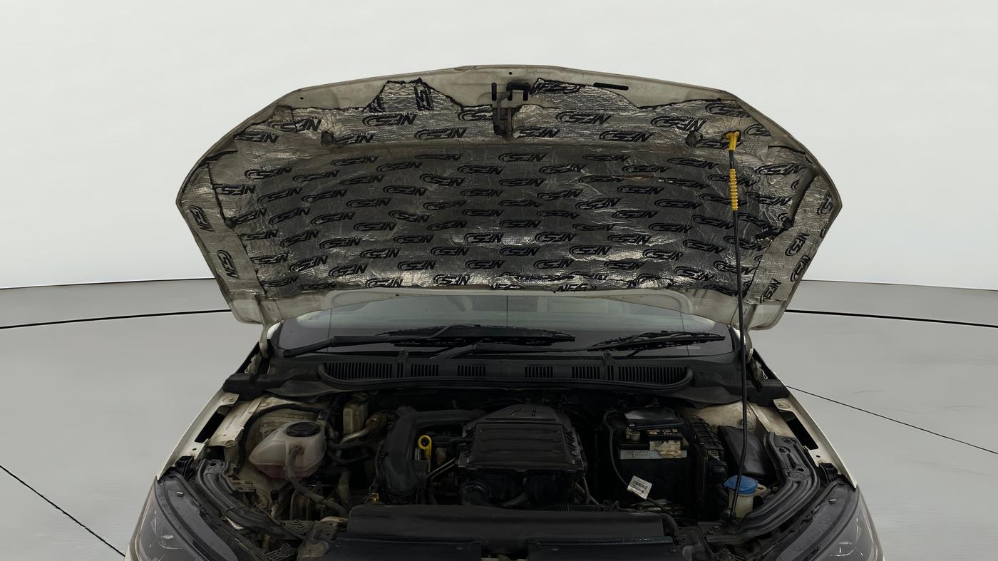 2022 Skoda SLAVIA STYLE 1.0L TSI AT, Petrol, Automatic, 1,33,293 km, Open Bonet