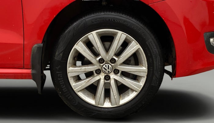 2013 Volkswagen Polo GT TSI AT, Petrol, Automatic, 1,03,446 km, Right Front Wheel