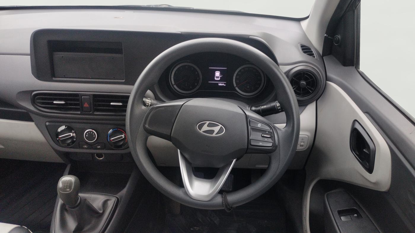 2024 Hyundai GRAND I10 NIOS ERA 1.2 KAPPA VTVT, Petrol, Manual, 18,427 km, Steering Wheel Close Up
