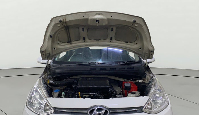 2016 Hyundai Grand i10 SPORTZ 1.2 KAPPA VTVT, Petrol, Manual, 61,854 km, Open Bonet