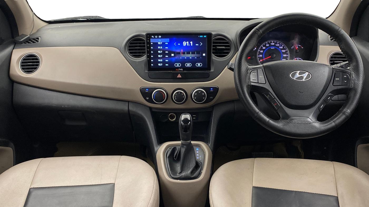 2016 Hyundai Grand i10 ASTA AT 1.2 KAPPA VTVT, Petrol, Automatic, 1,00,343 km, Dashboard