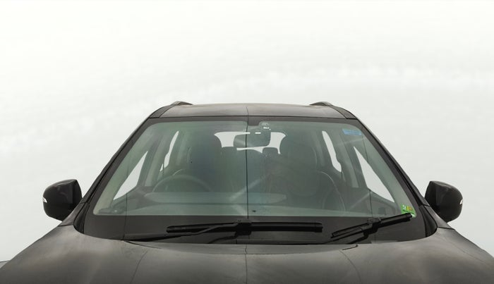 2024 Mahindra XUV700 AX5 Petrol AT 7 STR, Petrol, Automatic, 10,524 km, Front Windshield