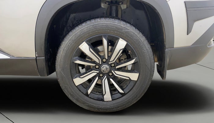 2019 MG HECTOR SHARP 2.0 DIESEL, Diesel, Manual, 70,930 km, Left Rear Wheel