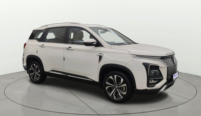 2023 MG HECTOR PLUS SAVVY PRO 1.5 TURBO CVT 7 STR, Petrol, Automatic, 44,800 km, Right Front Diagonal