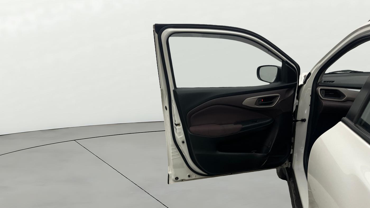 2024 Maruti FRONX DELTA PLUS 1.2L AGS, Petrol, Automatic, 25,197 km, LHS Front Door