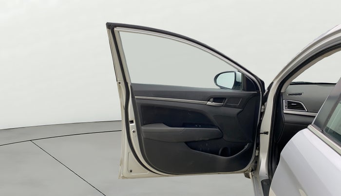 2017 Hyundai New Elantra 2.0 SX AT PETROL, Petrol, Automatic, 51,814 km, LHS Front Door