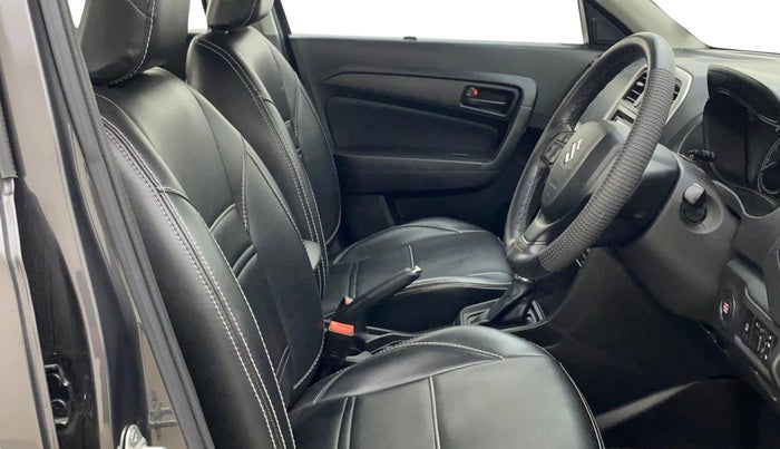 2021 Maruti Vitara Brezza VXI AT SHVS, Petrol, Automatic, 28,754 km, Right Side Front Door Cabin