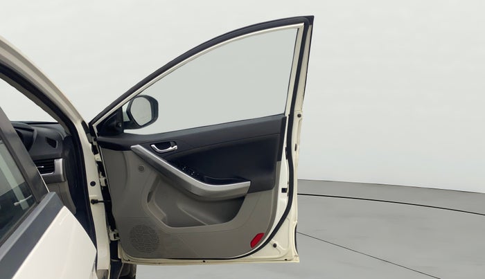 2018 Tata NEXON XZ PLUS DIESEL, Diesel, Manual, 42,587 km, RHS Front Door