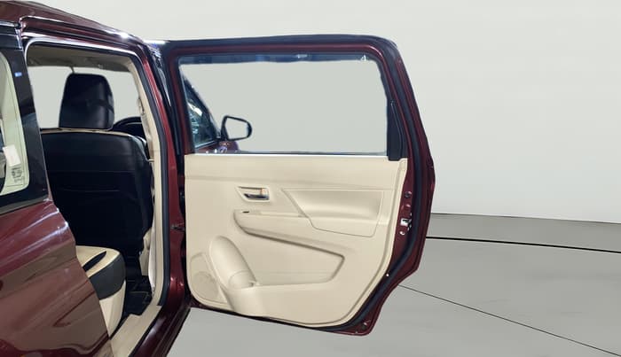 2023 Maruti Ertiga VXI SHVS, Petrol, Manual, 9,131 km, RHS Rear Door
