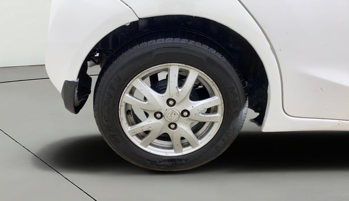 2017 Honda Brio VX MT, Petrol, Manual, 1,33,627 km, Right Rear Wheel