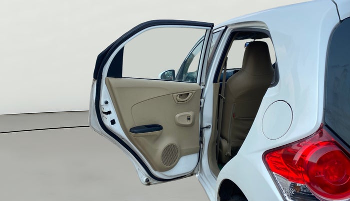 2017 Honda Brio S MT, Petrol, Manual, 1,00,138 km, LHS Rear Door