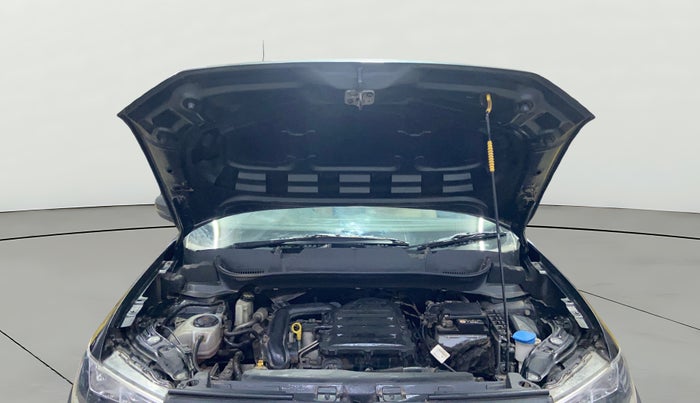 2022 Volkswagen TAIGUN HIGHLINE 1.0 TSI MT, Petrol, Manual, 66,324 km, Open Bonet