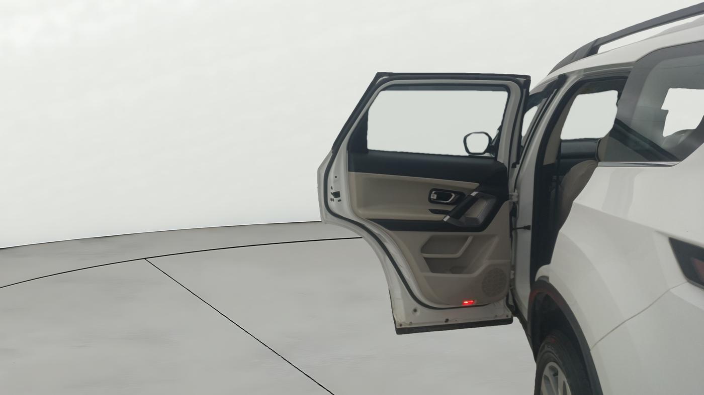 2021 Tata Safari XZ, Diesel, Manual, 64,094 km, LHS Rear Door