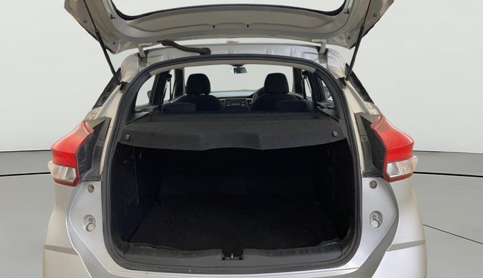 2019 Nissan Kicks XL 1.5, Petrol, Manual, 81,189 km, Boot Open Zoomed View