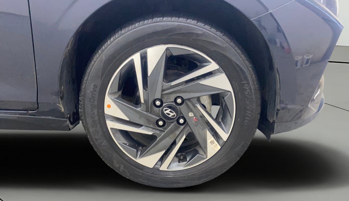 2022 Hyundai NEW I20 SPORTZ 1.2 MT, Petrol, Manual, 11,382 km, Right Front Wheel