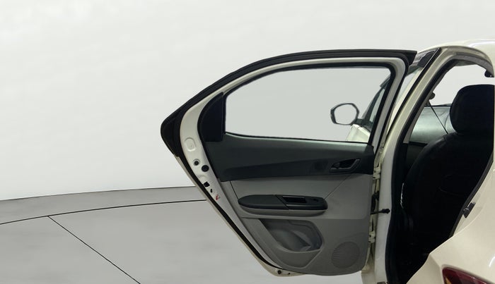 2022 Tata Tiago XT (O) PETROL, Petrol, Manual, 34,676 km, LHS Rear Door