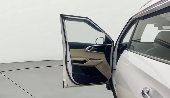 2022 KIA CARENS LUXURY 1.5 DIESEL 7 STR, Diesel, Manual, 22,170 km, LHS Front Door