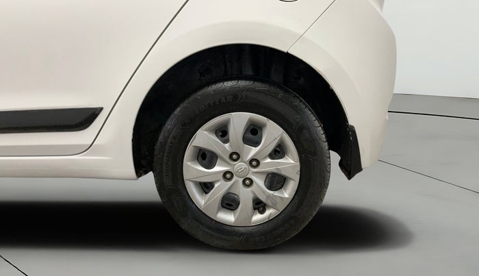 2015 Hyundai Elite i20 SPORTZ 1.2, Petrol, Manual, 62,113 km, Left Rear Wheel