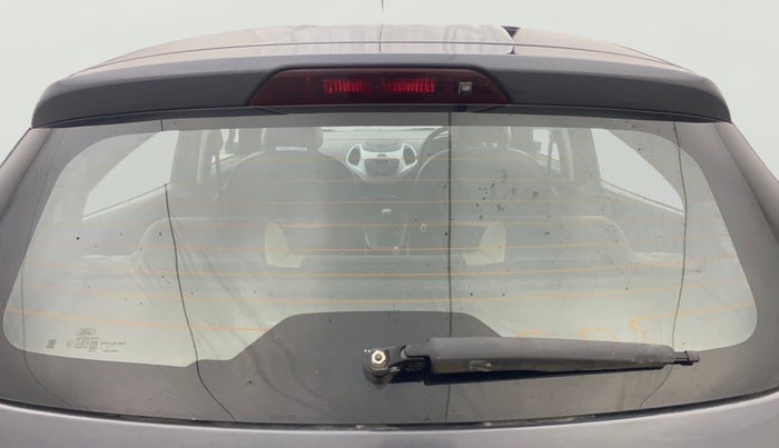 2016 Ford New Figo TITANIUM 1.2 PETROL MT, Petrol, Manual, 39,246 km, Rear Windshield
