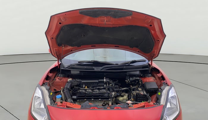 2020 Maruti Swift VXI AMT, Petrol, Automatic, 81,459 km, Open Bonet